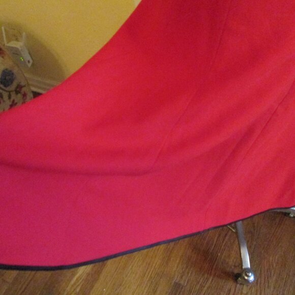 Red Light Wool Circle Skirt Black Trim Medium - Picture 4 of 6